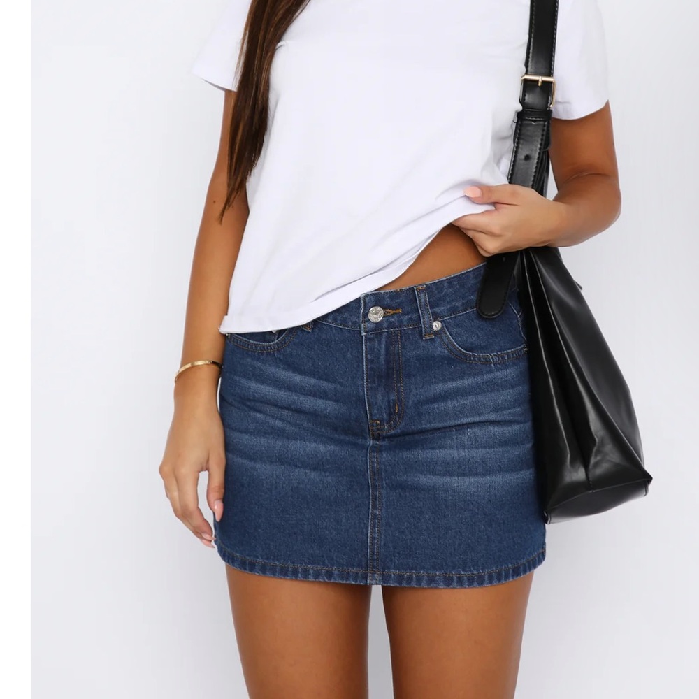 SOLD Low rise denim mini skirt